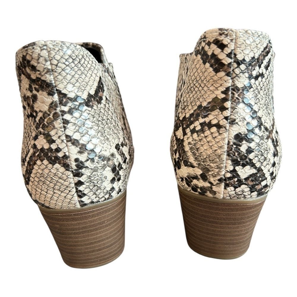 A.N.A. Memory Foam Booties D Snake Ankle Boots size 8.5 Slip-on Multicolored - Picture 2 of 8